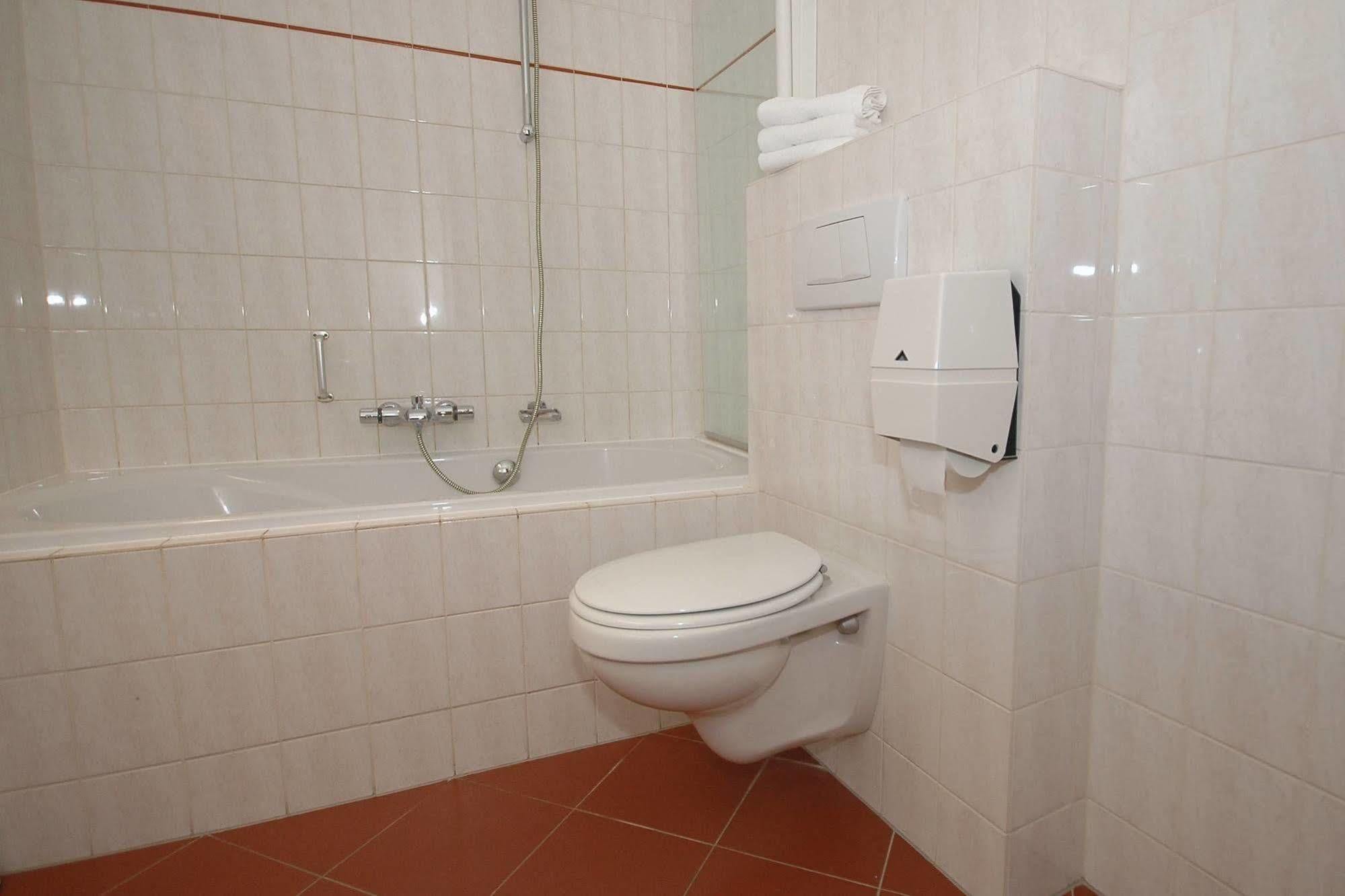 Hotel Flora Hillegom Dış mekan fotoğraf